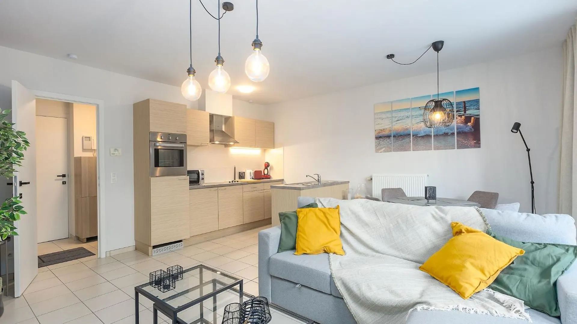 Apartment With Terrace In Ostend