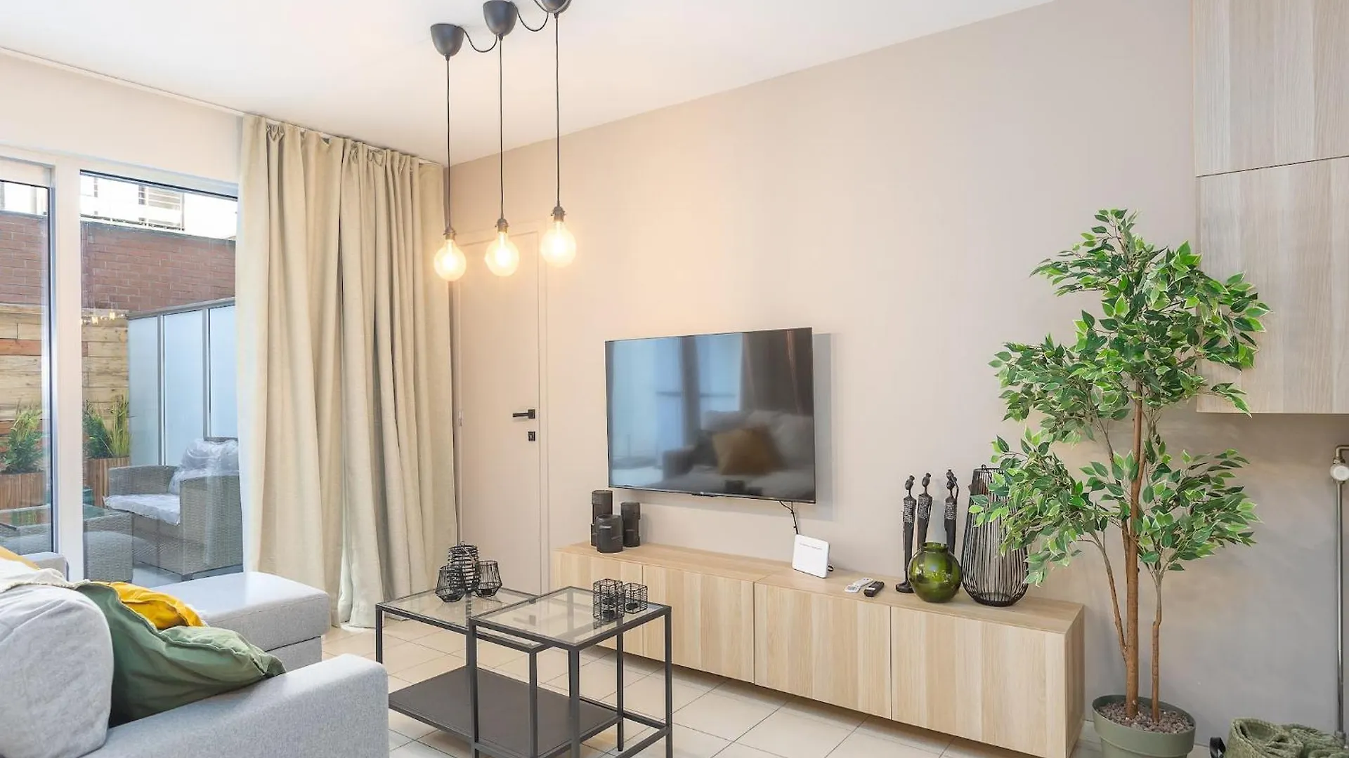 Apartment With Terrace In Ostend